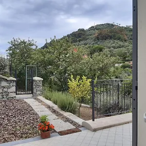  Apartment Casa Terra E Mare By Holiday World